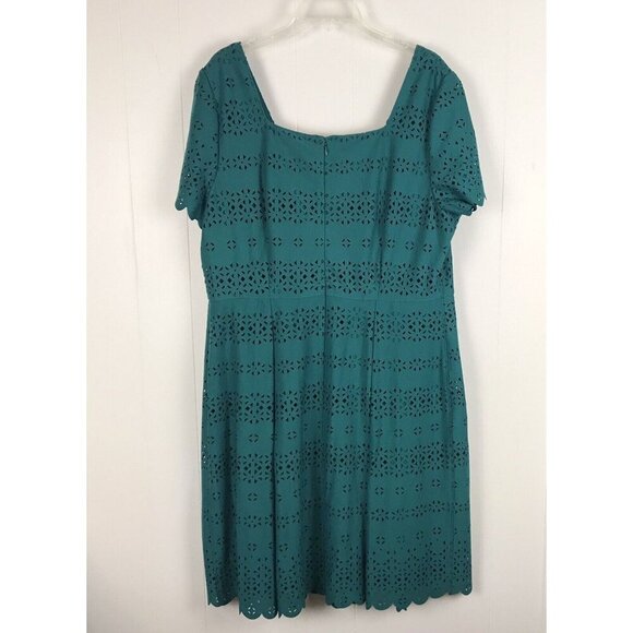 Lane Bryant Midi Dress Womens Plus Size 18 Teal Laser Cut Pleated NWT‎ - Picture 3 of 14